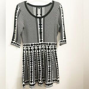 Black and White Geometric Pattern Sweater Dress
